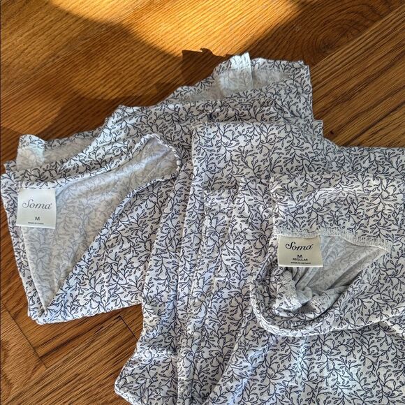 Soma Women’s Cool Nights Pajama Set V Top Pants w/ Pockets, Botanical Leaf Print - Picture 11 of 12